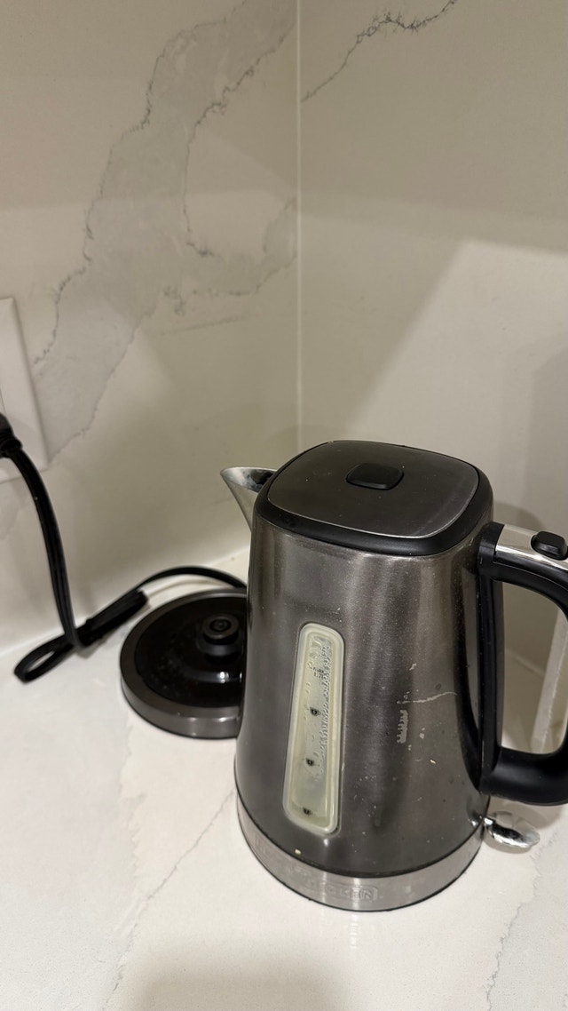Black + Decker Electric Kettle - photo 4
