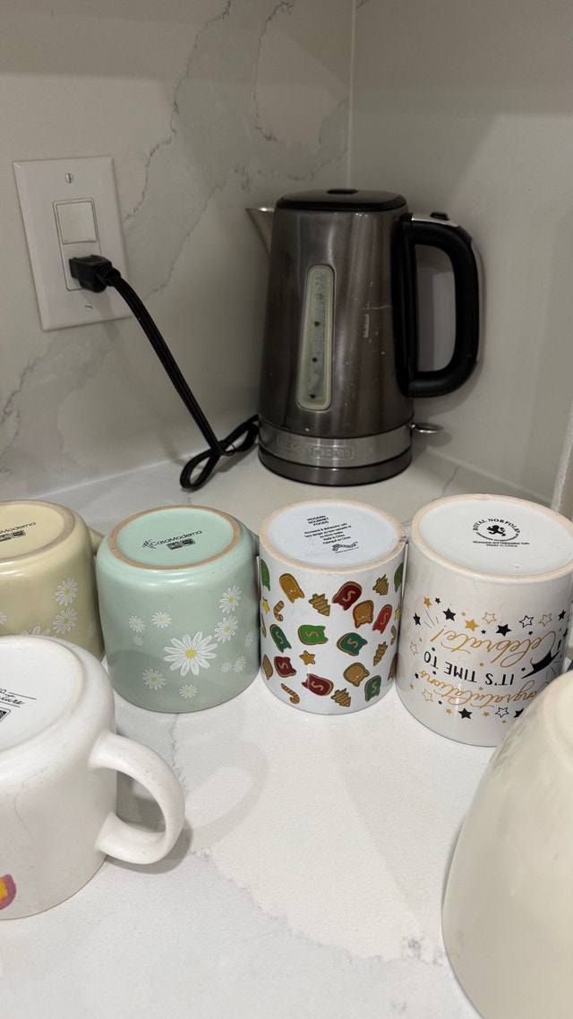 Assorted Kitchen Mugs and Glasses Set - photo 4
