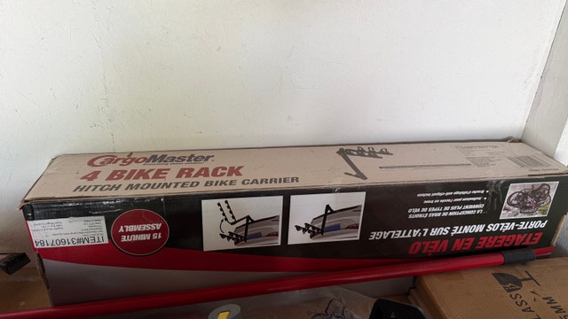 CargoMaster 4 Bike Hitch Mounted Rack - photo 5