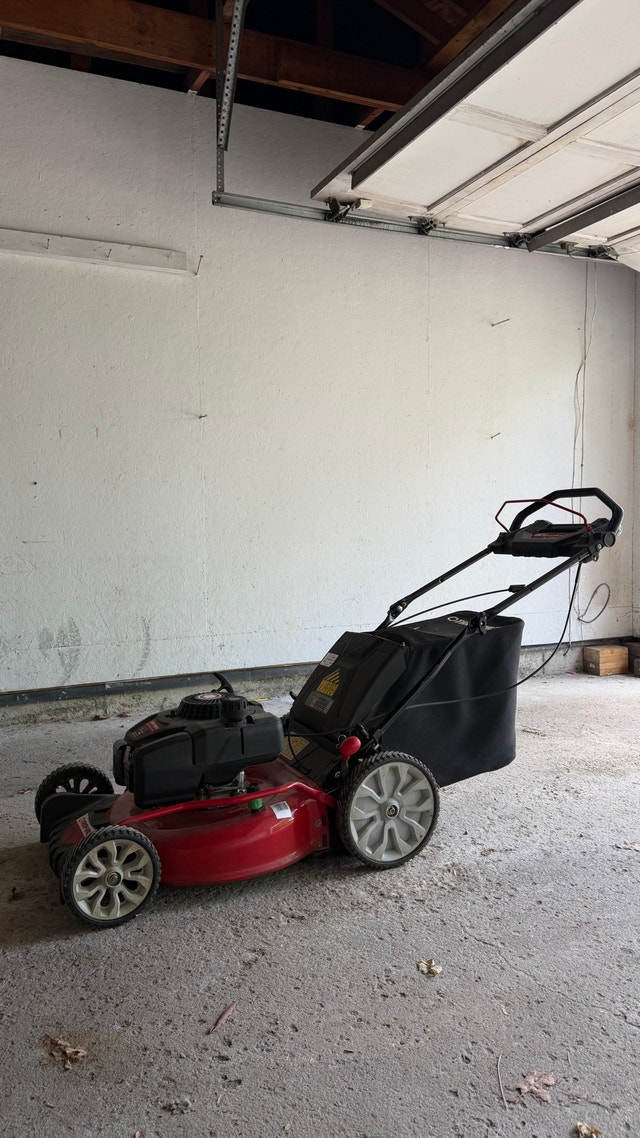 Troy-Bilt Lawn Mower