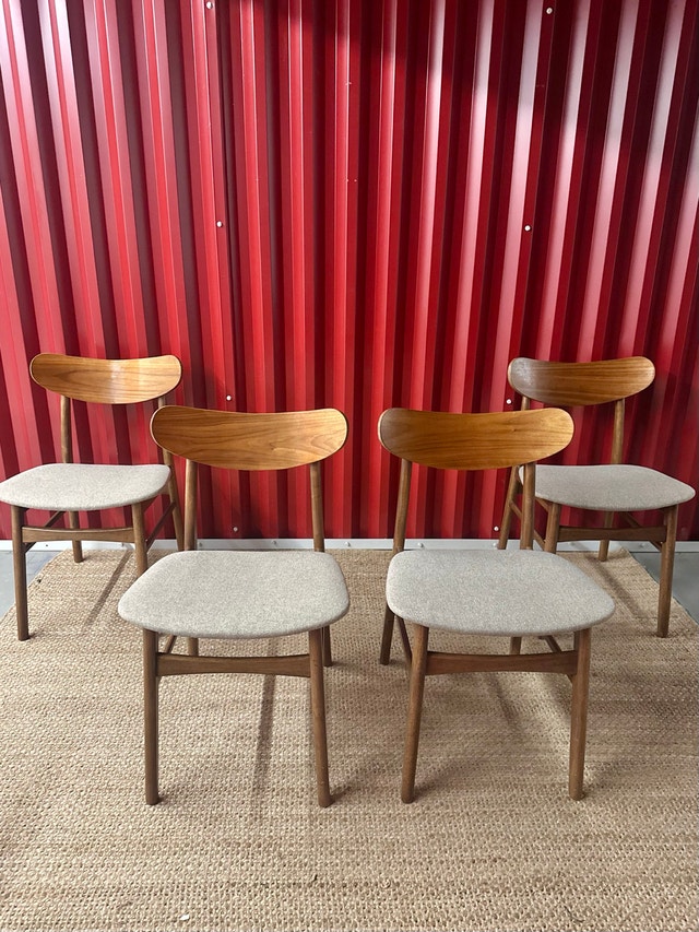 MCM Style Dining Chairs x4