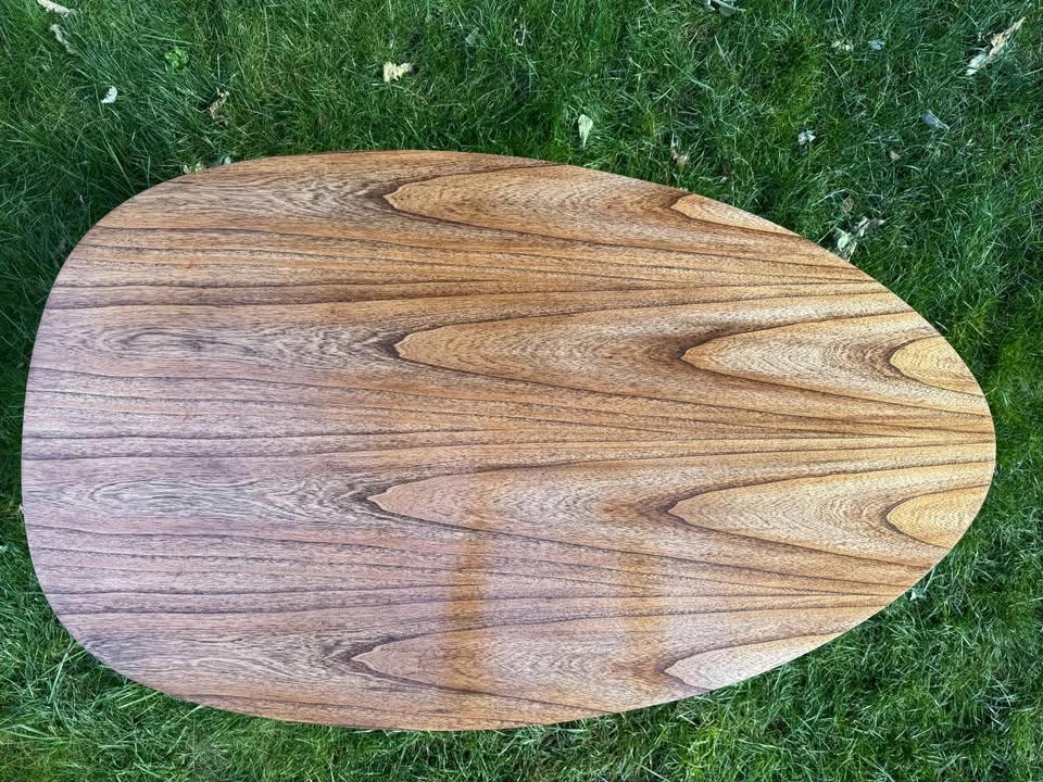 Modern MCM-Style Guitar Pick / Teardrop Oval Coffee Table - photo 2