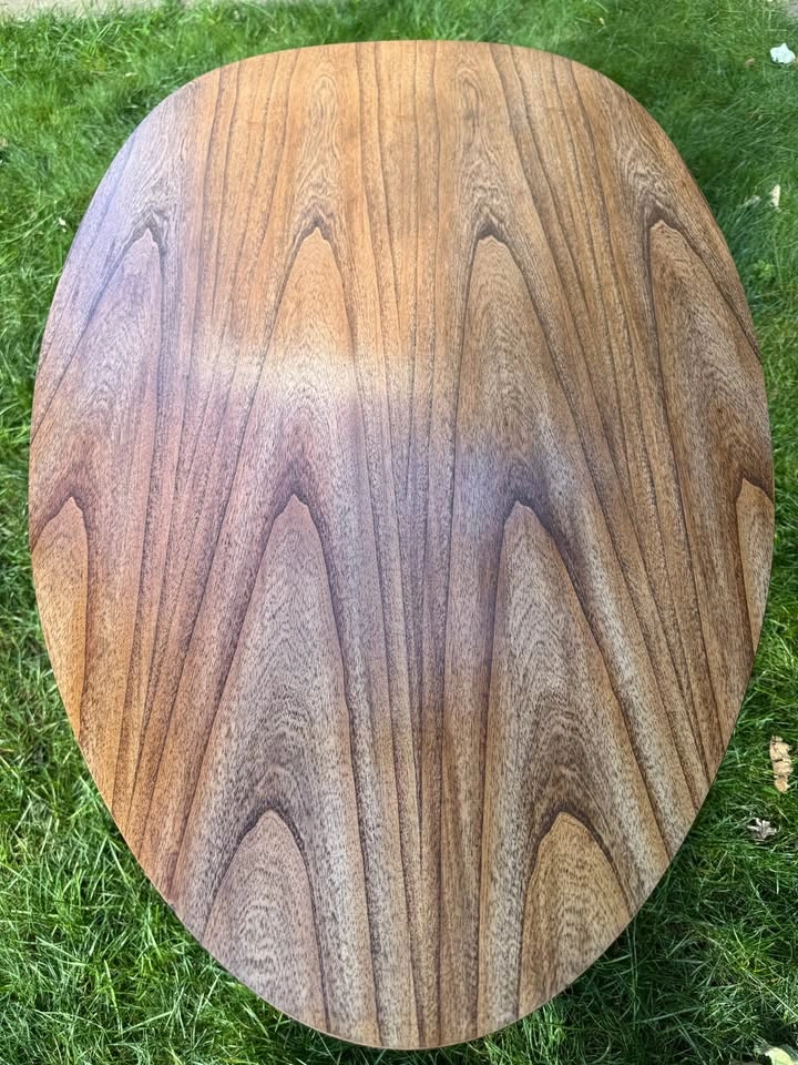 Modern MCM-Style Guitar Pick / Teardrop Oval Coffee Table - photo 3