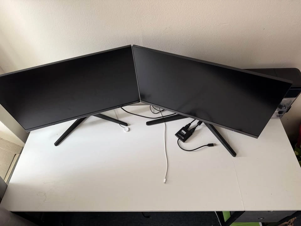 Moving Sale- Computer Table - photo 2