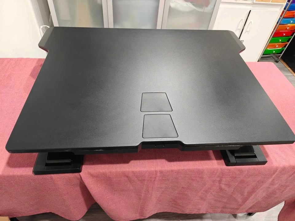 Rising desk