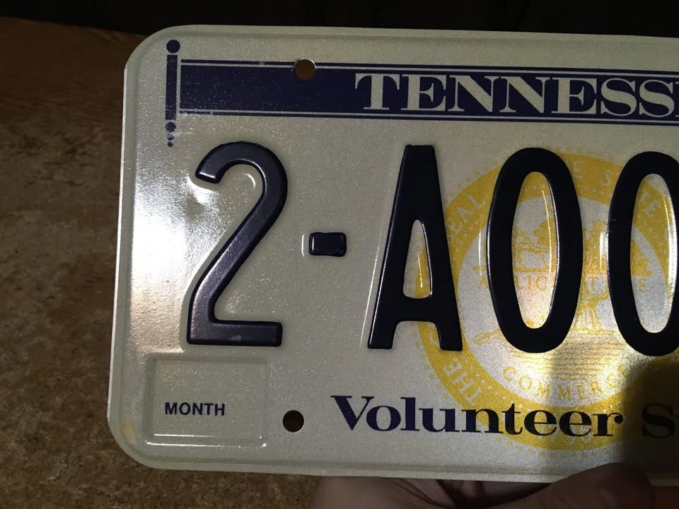 VINTAGE 1977 TENNESSEE SAMPLE LICENSE PLATE # 2-A0000 - photo 3