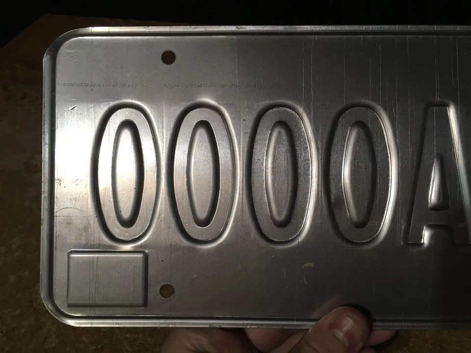 VINTAGE 1977 TENNESSEE SAMPLE LICENSE PLATE # 2-A0000 - photo 5