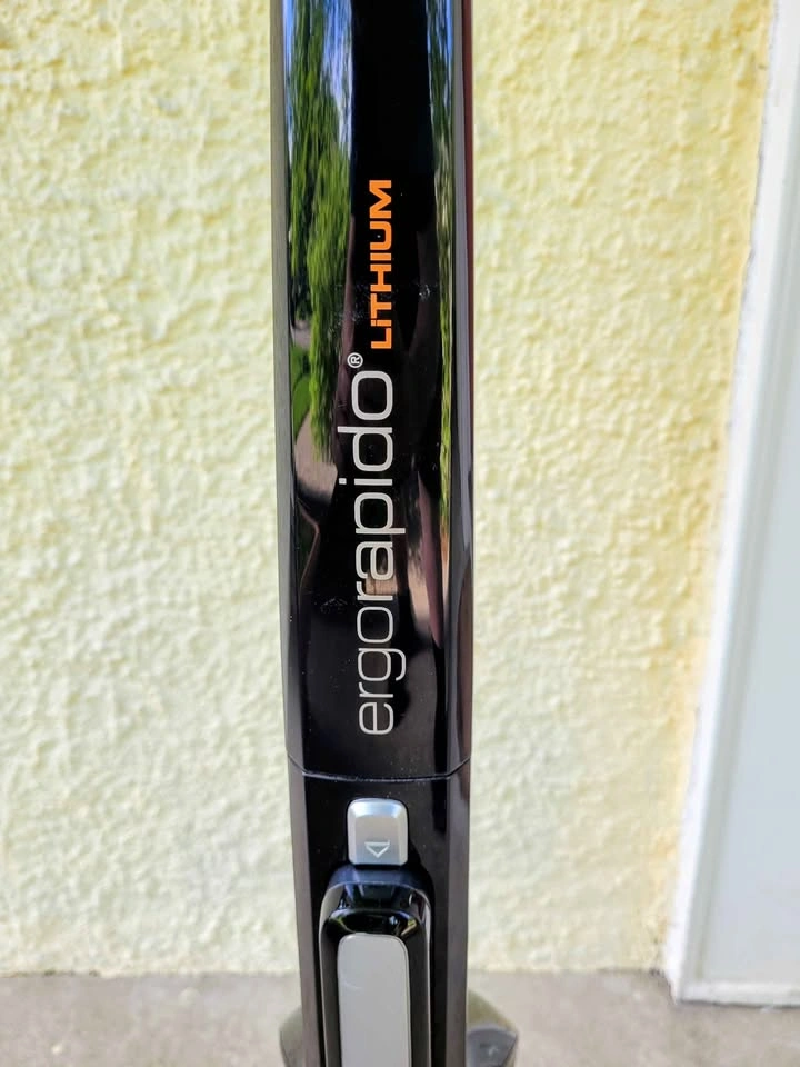 Electrolux Ergorapido Lithium Cordless Vacuum - photo 4