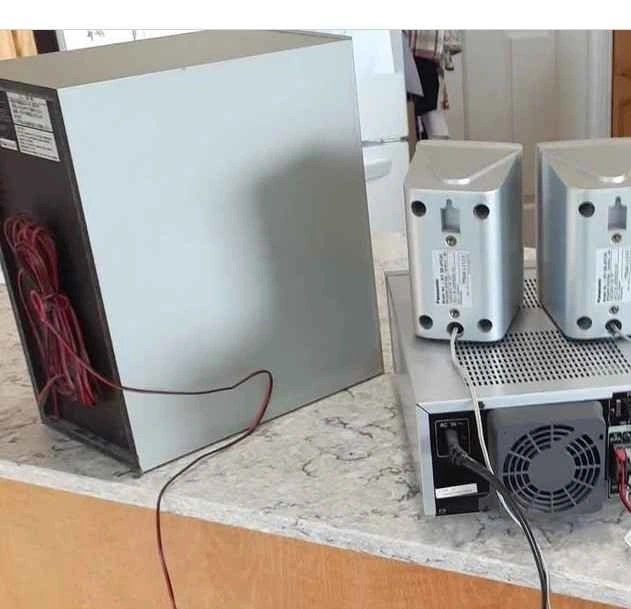Panasonic DVD Home Theater Sound System 5.1 + Subwoofer - photo 3