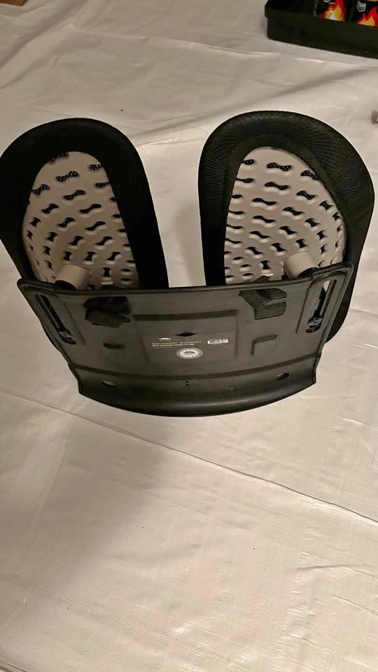 Chair waist rest