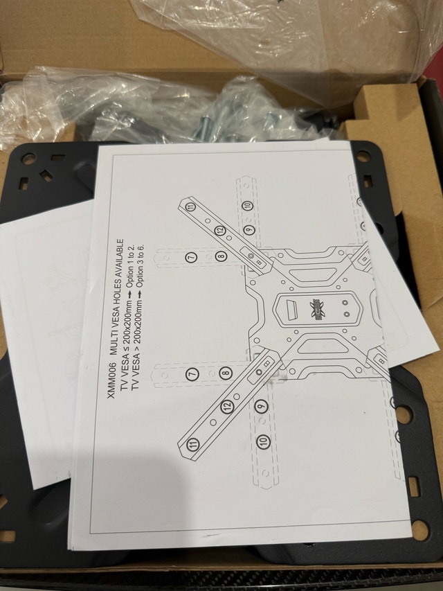 USX-MOUNT Full-Motion TV Wall Mount - photo 3