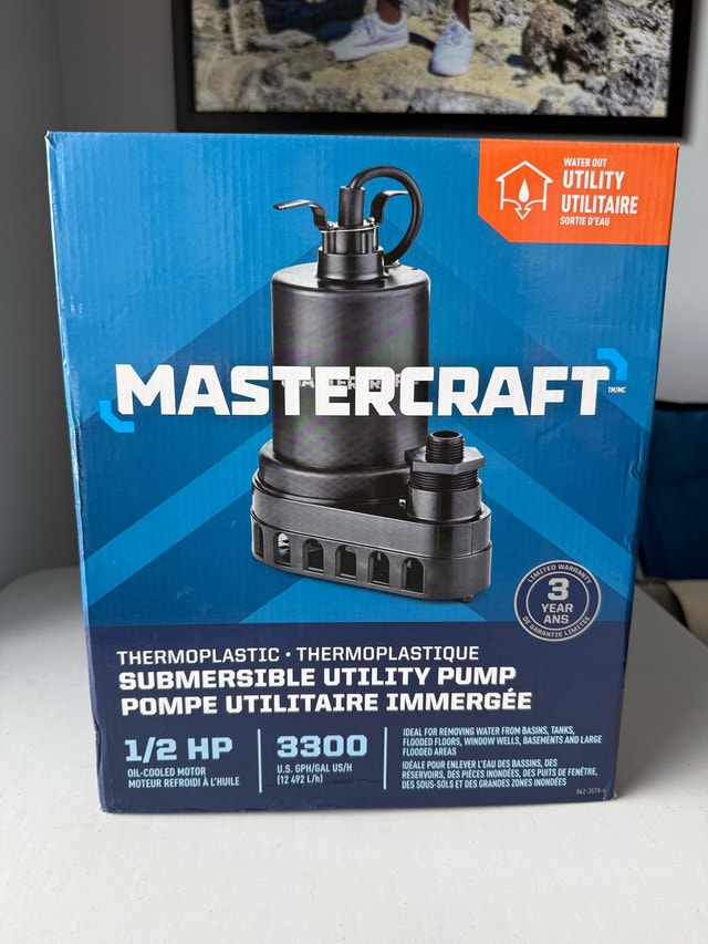 Mastercraft 1/2 HP Submersible Utility Pump