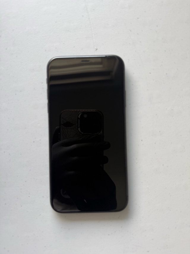 Apple iPhone 11 64GB - photo 2