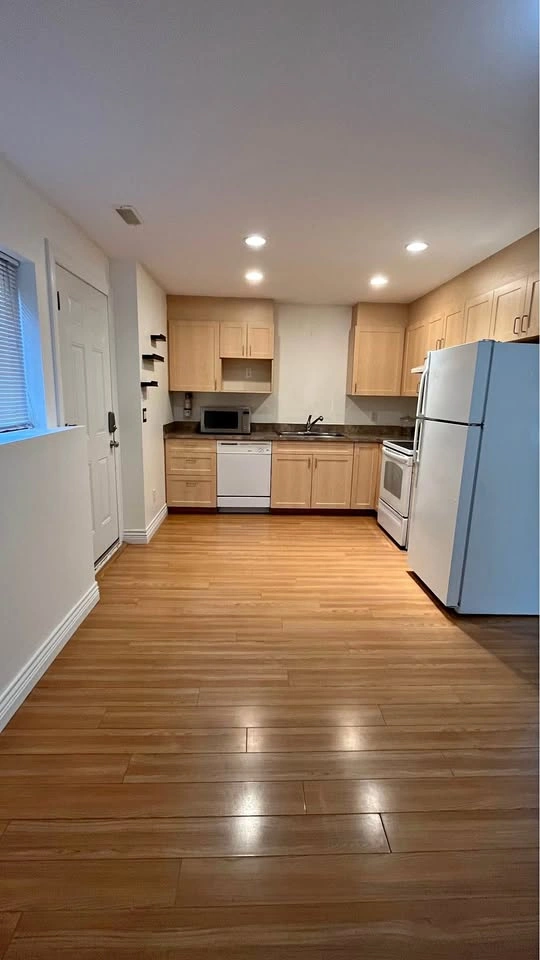 1 Bed 1 Bath - House
