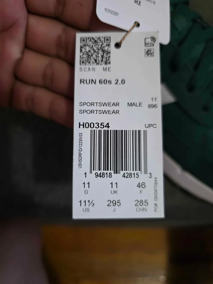 Adidas 11½ - photo 2