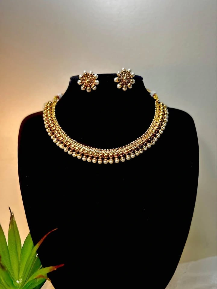 Indian Gold-Tone Pearl Choker Necklace and Earring Set