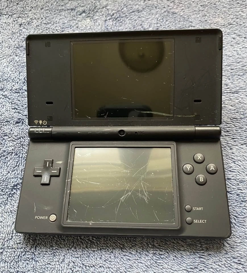Nintendo DSi Black Console (Working & Damaged) - photo 3