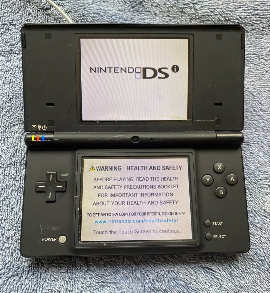 Nintendo DSi Black Console (Working & Damaged) - photo 4