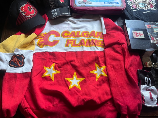 Calgary Flames and NHL Collectibles - photo 2