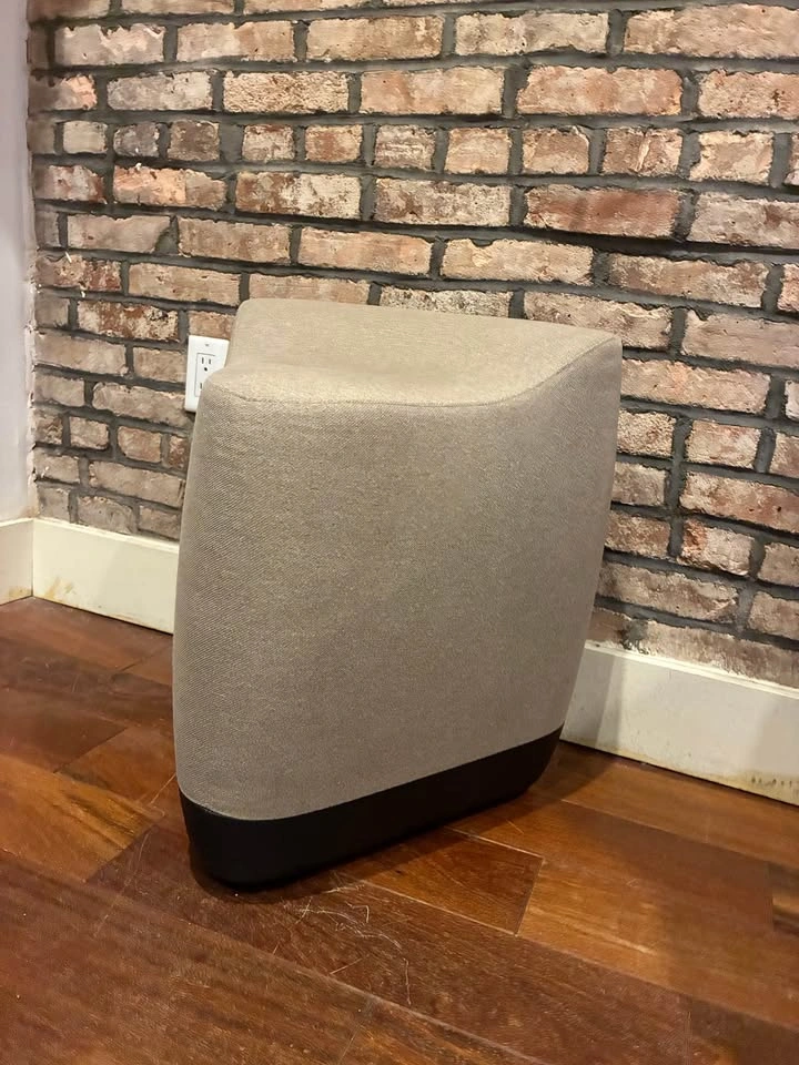 Industrial Commercial Grade Pouf