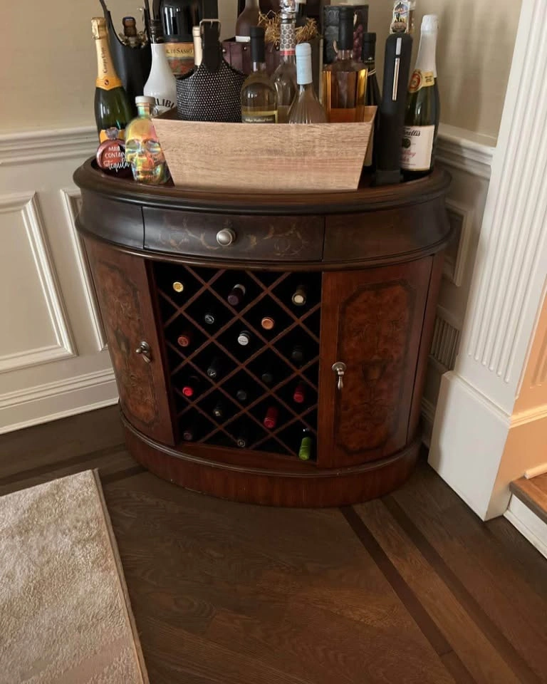 Antique Wooden Wine Cabinet - photo 3
