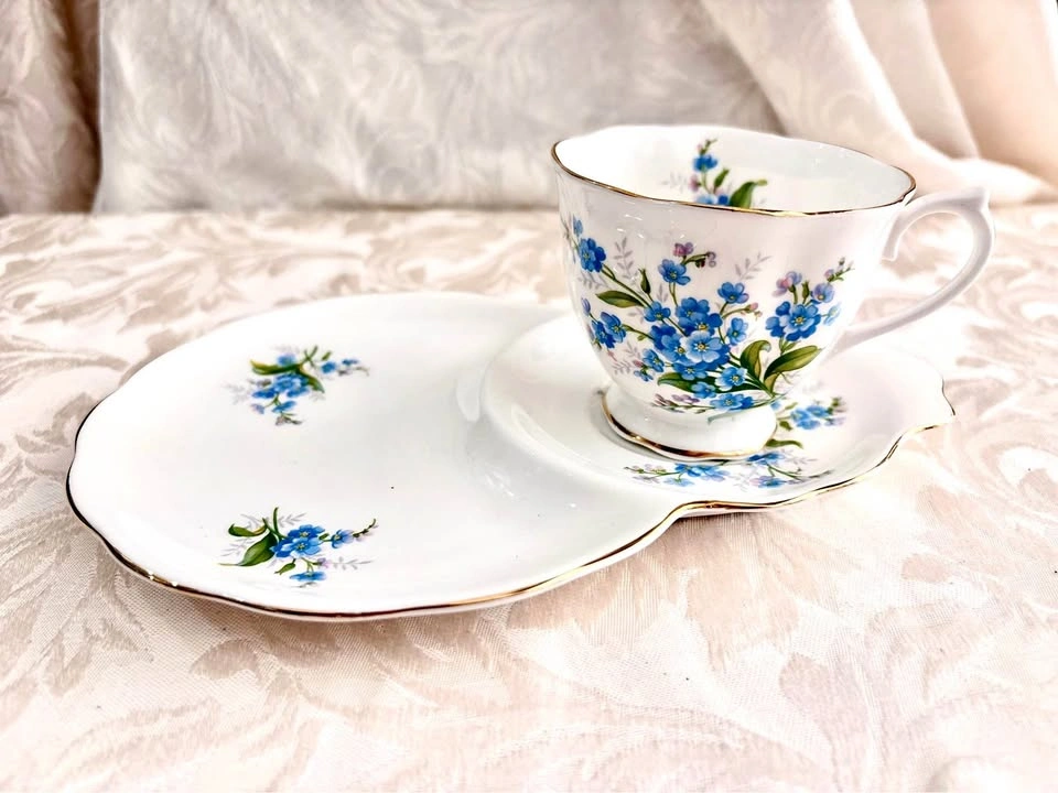 Royal Albert Forget Me Not Snack Set