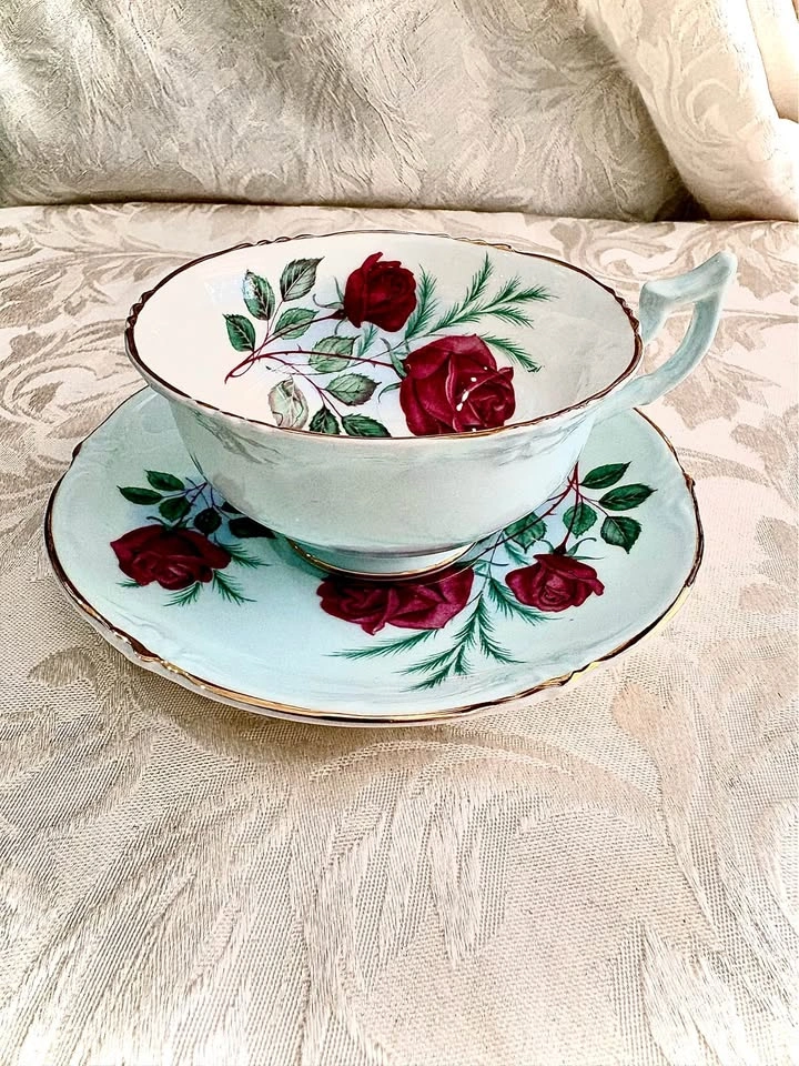 Heathcote Bone China Red Rose Tea Cup and Saucer Set - photo 3