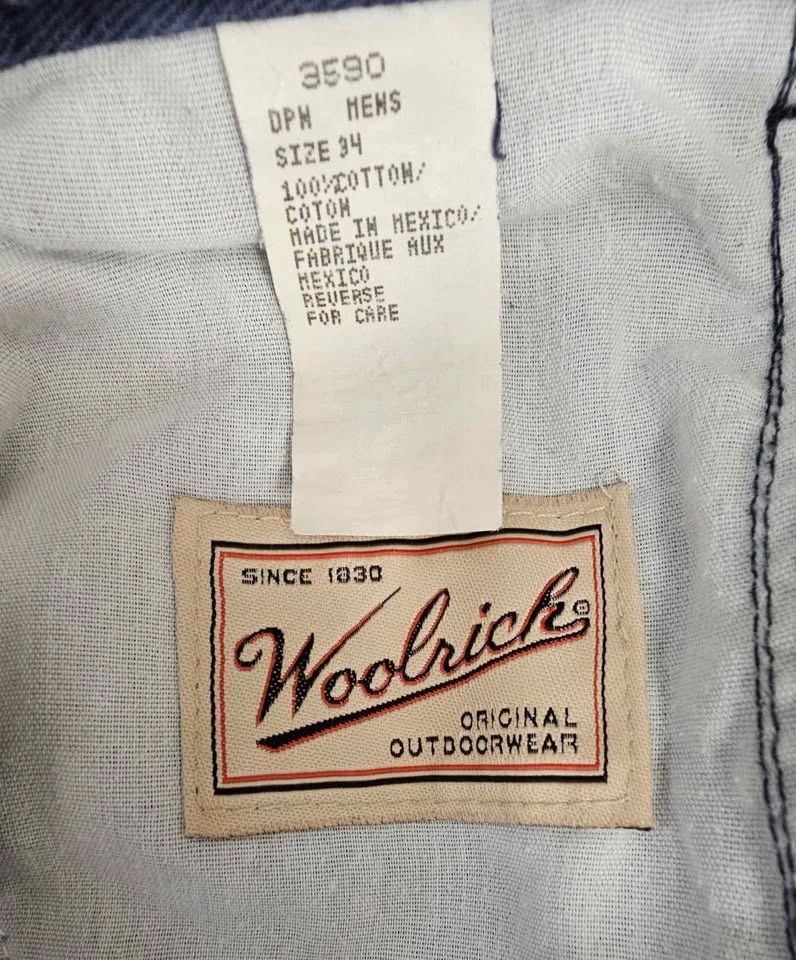 Vintage Woolrich Men's Navy Blue Pleated Chino Shorts - Size W34 - photo 3