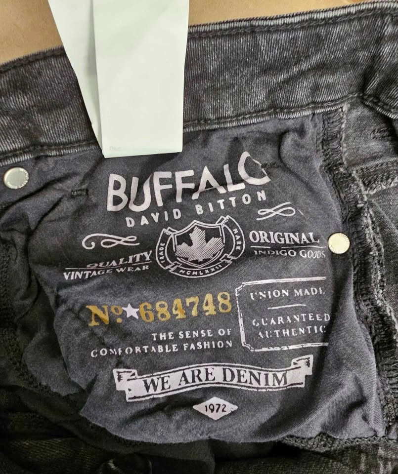 Buffalo David Bitton Men's Stretch Denim Shorts - Size W32 - photo 3