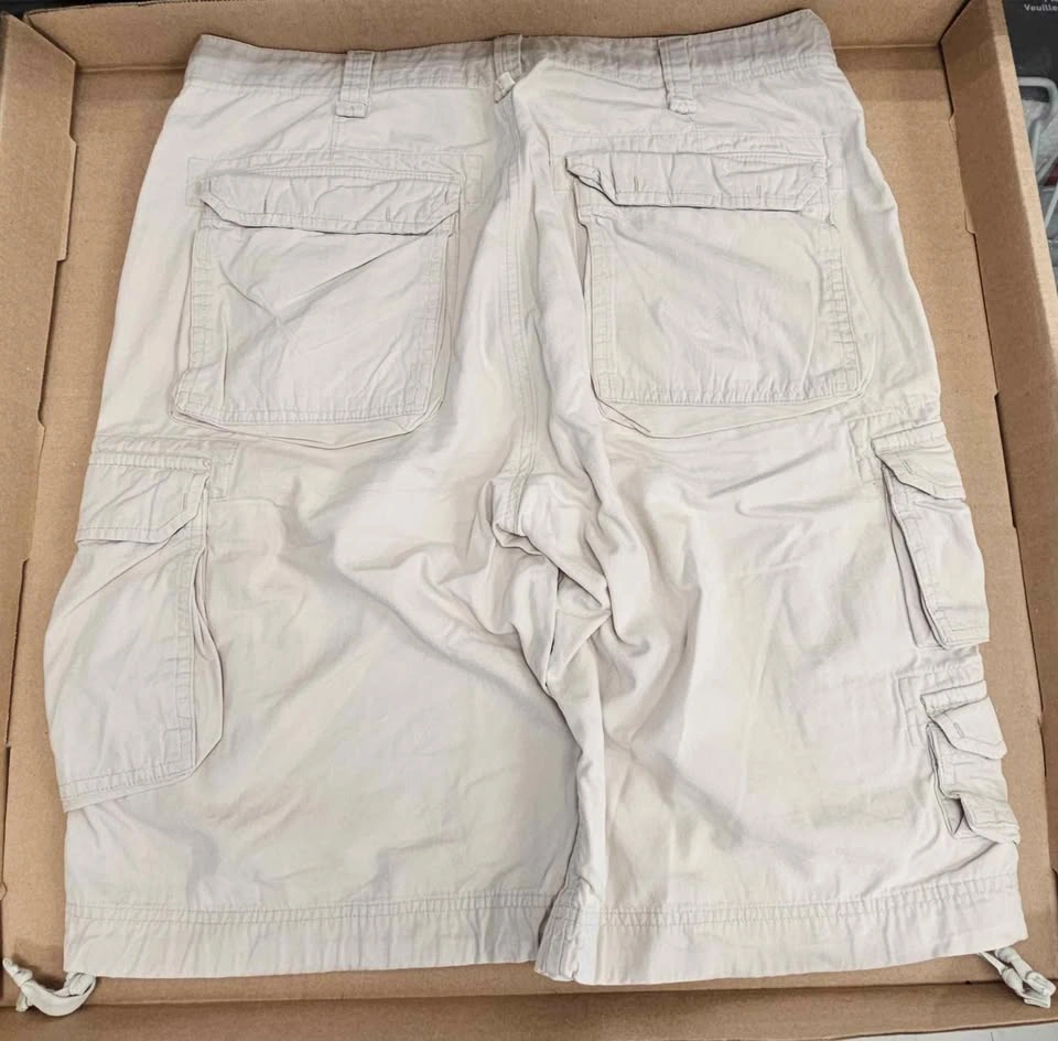 Guess Jeans Premium Men's Beige Cargo Shorts - Size W33 - photo 2
