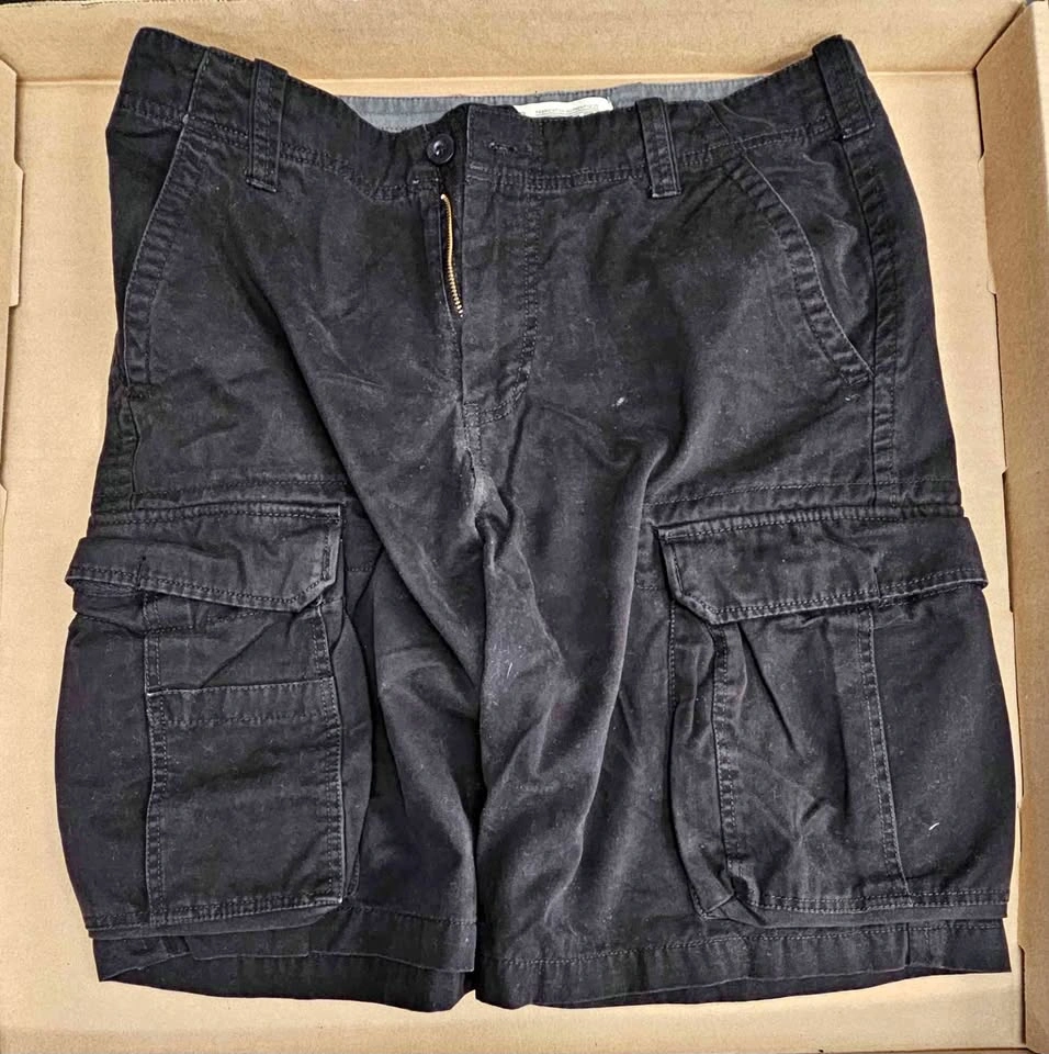 PREFAB Authentic Brand Men's Black Cargo Shorts - Size W34