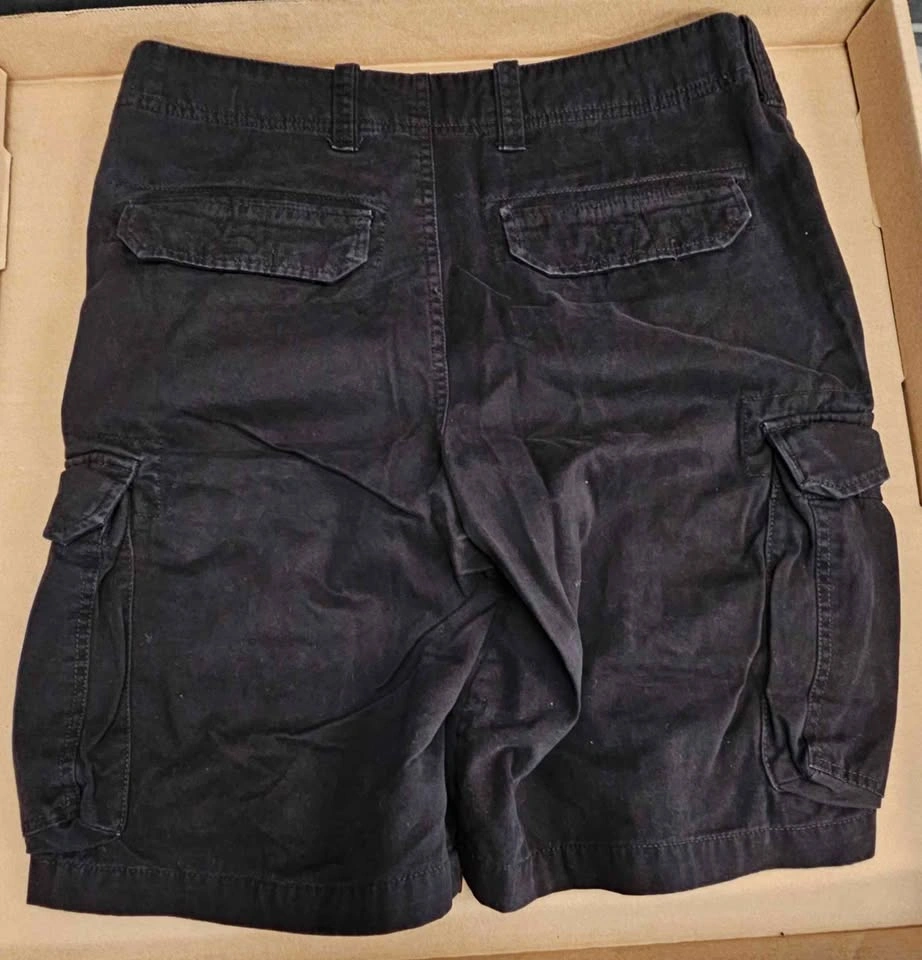 PREFAB Authentic Brand Men's Black Cargo Shorts - Size W34 - photo 2