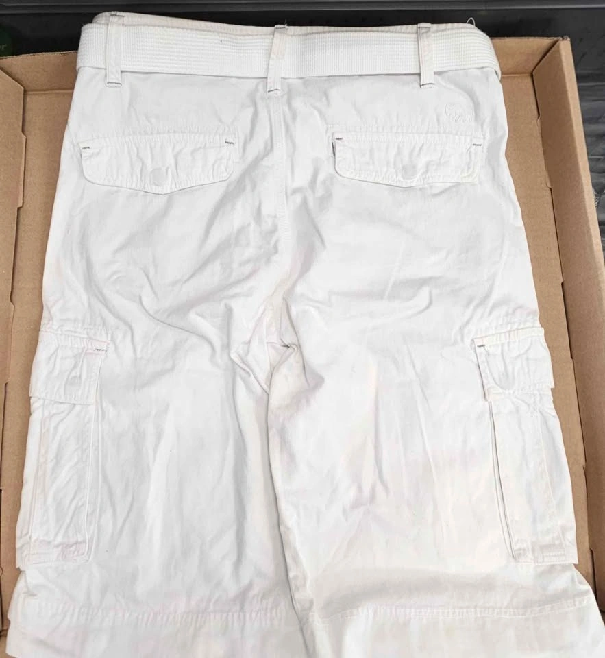 BUFFALO David Bitton Men's White Cargo Shorts w/ Belt - Size W32 - photo 2