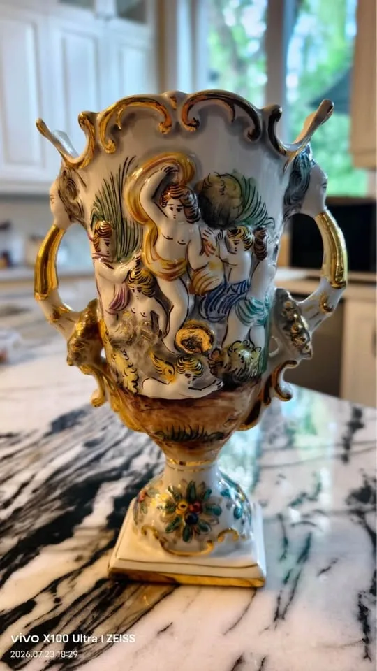 Vintage Portuguese Porcelain Vase — Hand‑Painted Gold Accents