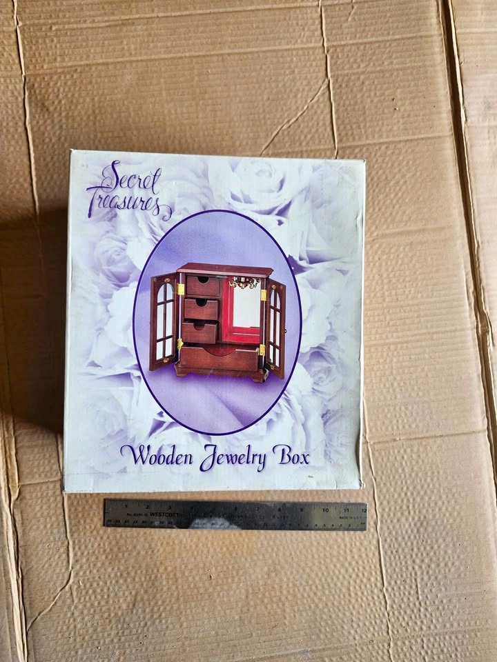 Jewelry Box