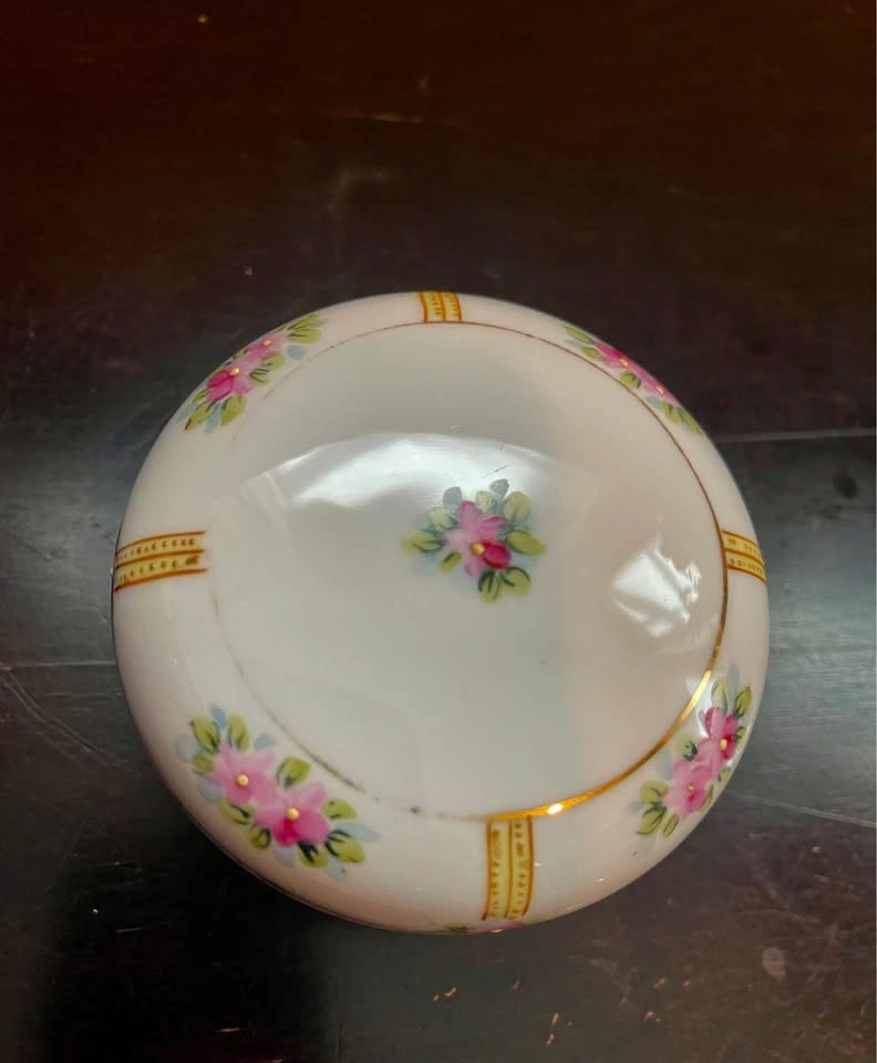 Vintage Nippon Hand Painted Japanese Porcelain 3 Footed Trinket - photo 2