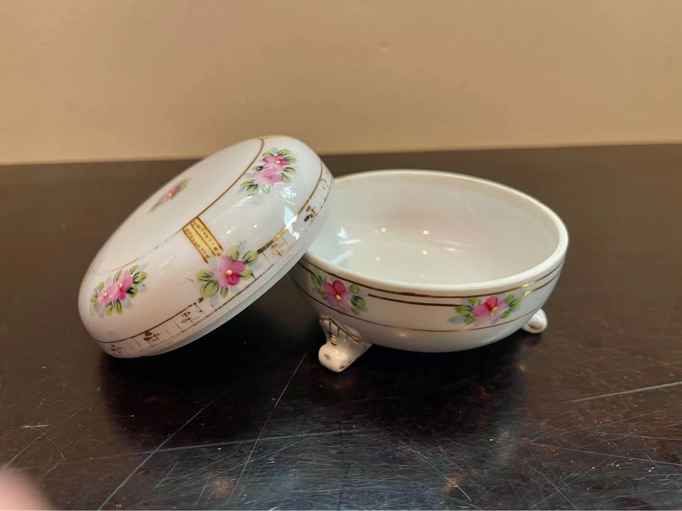 Vintage Nippon Hand Painted Japanese Porcelain 3 Footed Trinket - photo 3