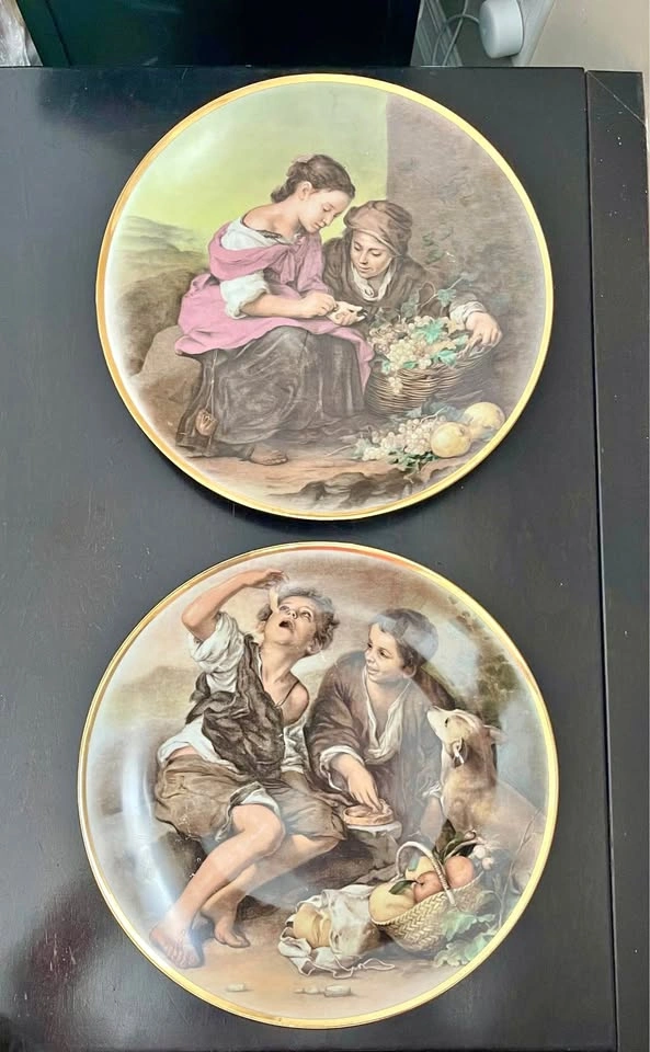 Bavaria German Vintage Large wall plates porcelain 11 3/4” Each