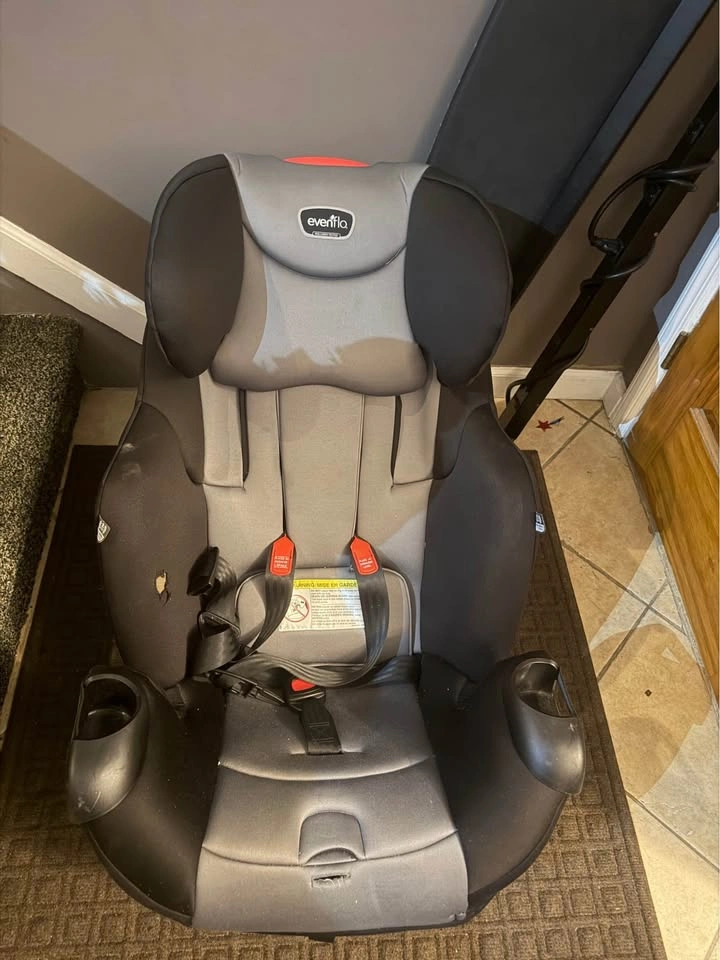 Evenflo Baby Car Seat - photo 5