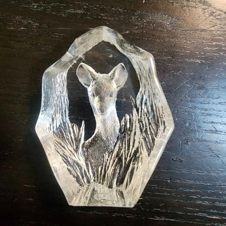Open to offers Mats Jonasson Lead Crystal Figures - photo 3