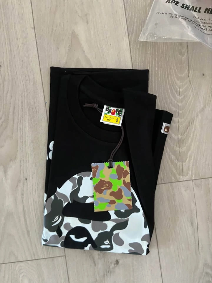 1:1 Brand new bathing ape shirt size small - photo 3