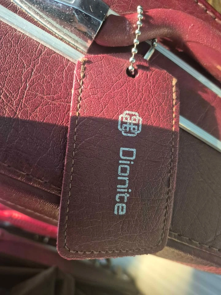 Vintage Dionite carry on - photo 2
