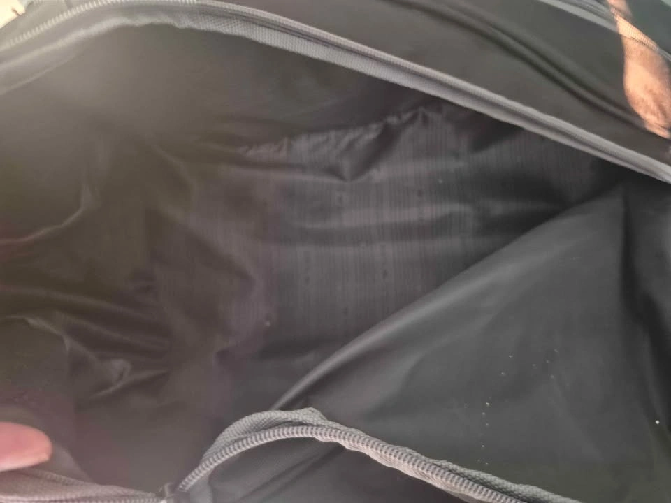 Roots 30-inch wheeled duffel - photo 3