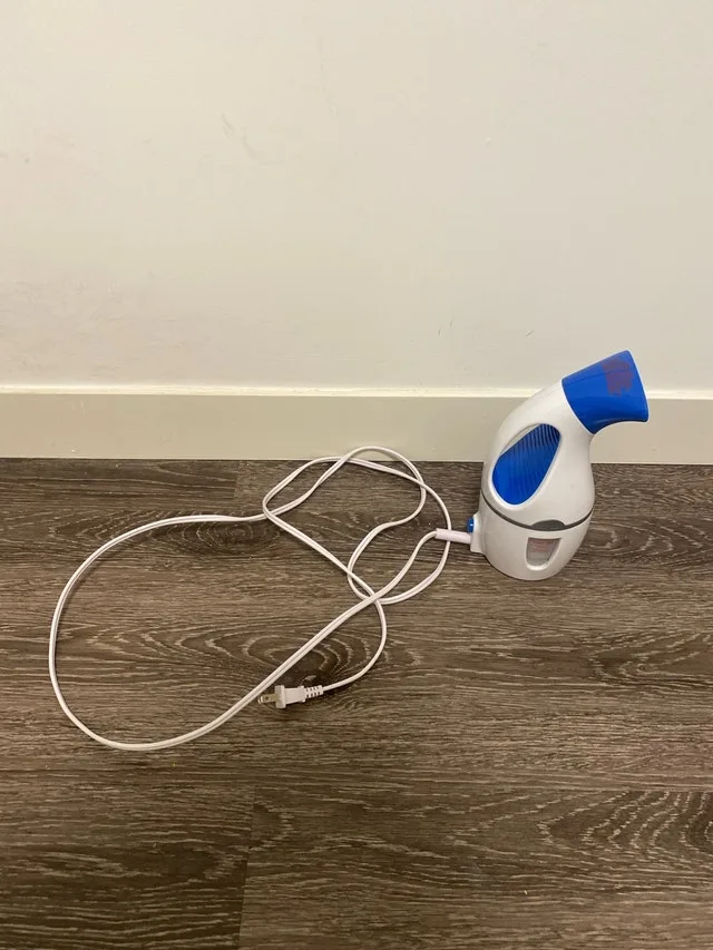 Conair Handheld Fabric Steamer
