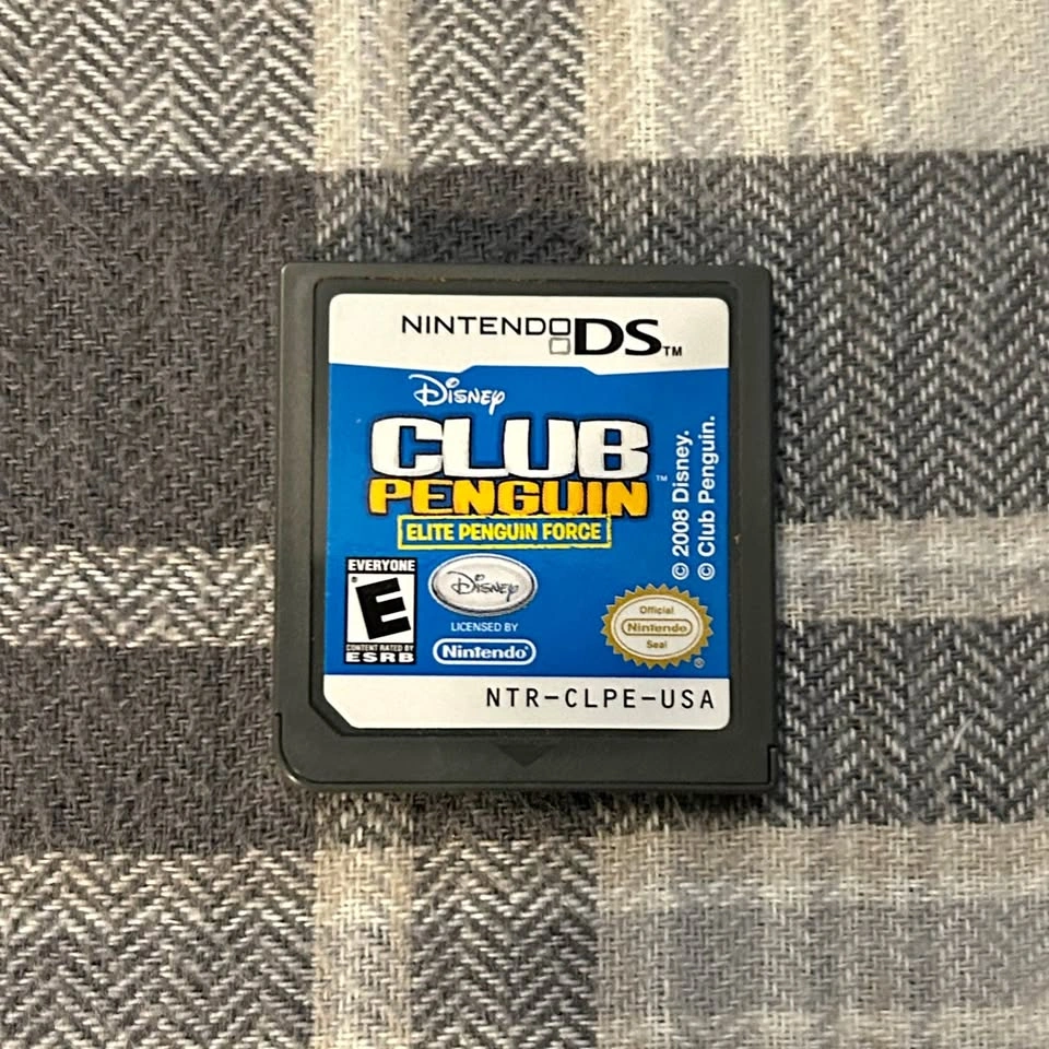 Club Penguin Elite Penguin Force Nintendo Ds Game