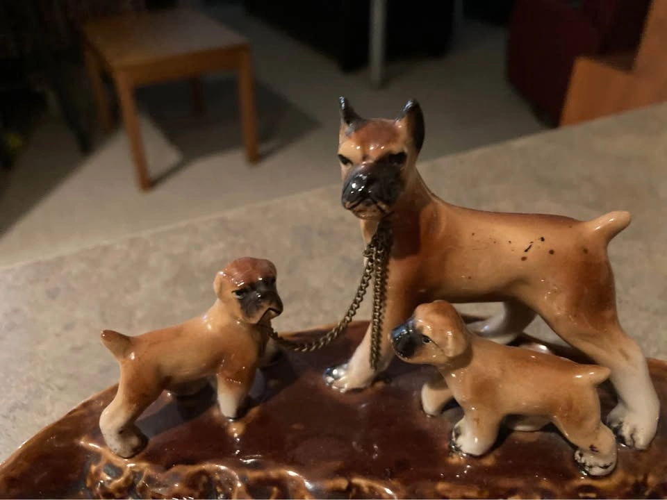 Vintage Mid-Century Ceramic Boxer Dog Family Figurine Set - photo 2