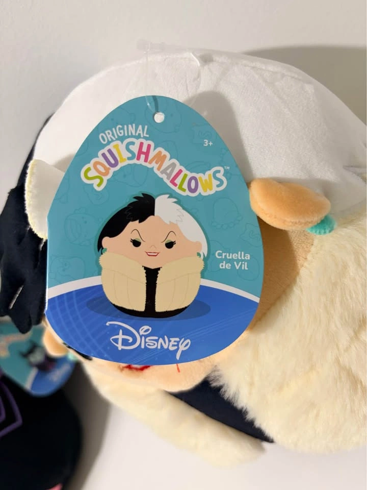 Disney Squishmallow Cruella de Vil - photo 3