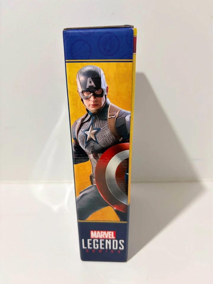 Hasbro Marvel Legends Series Captain America Action Figure - photo 3