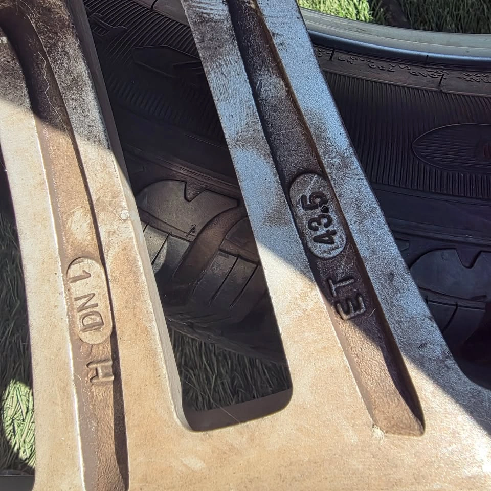 Two 17 inch Alloy rims 5x112 - photo 4