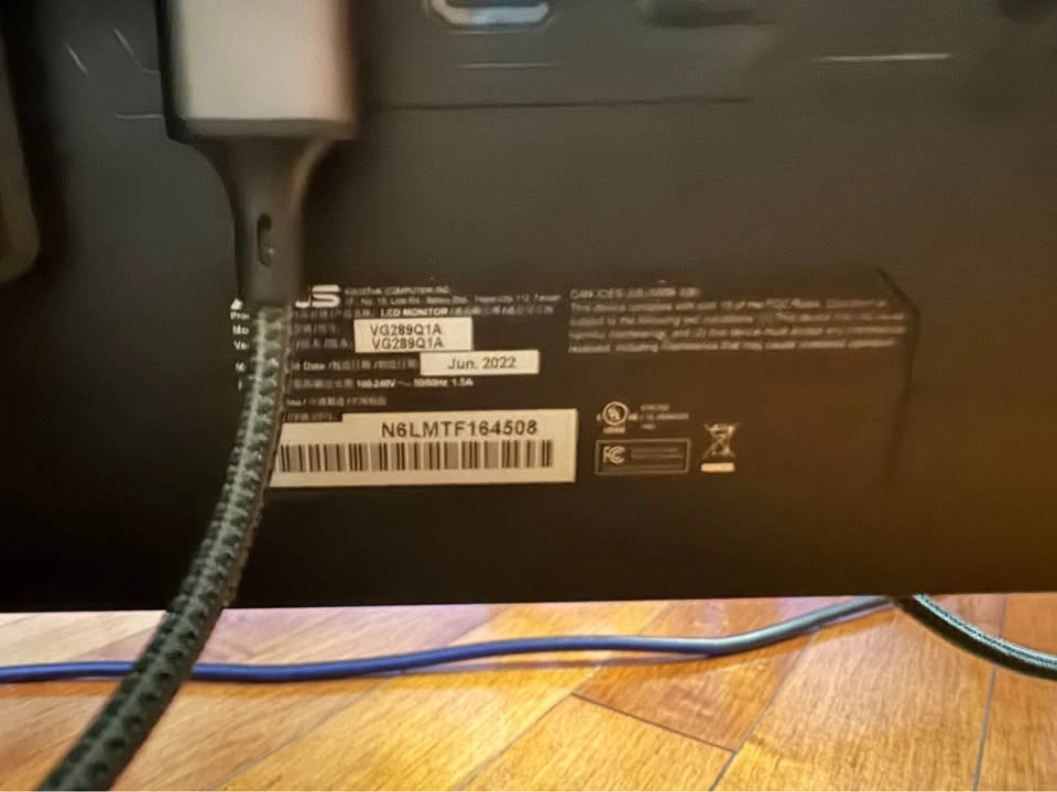 ASUS TUF Gaming VG289Q1A 4K Monitor - photo 5